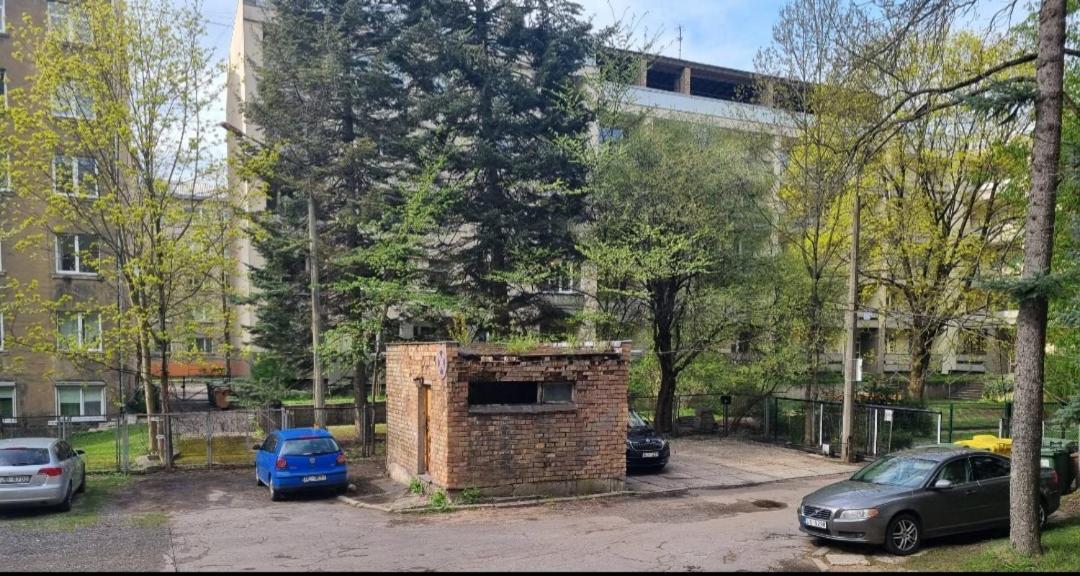 Camellia Studio Apartment & Parking Riga Kültér fotó